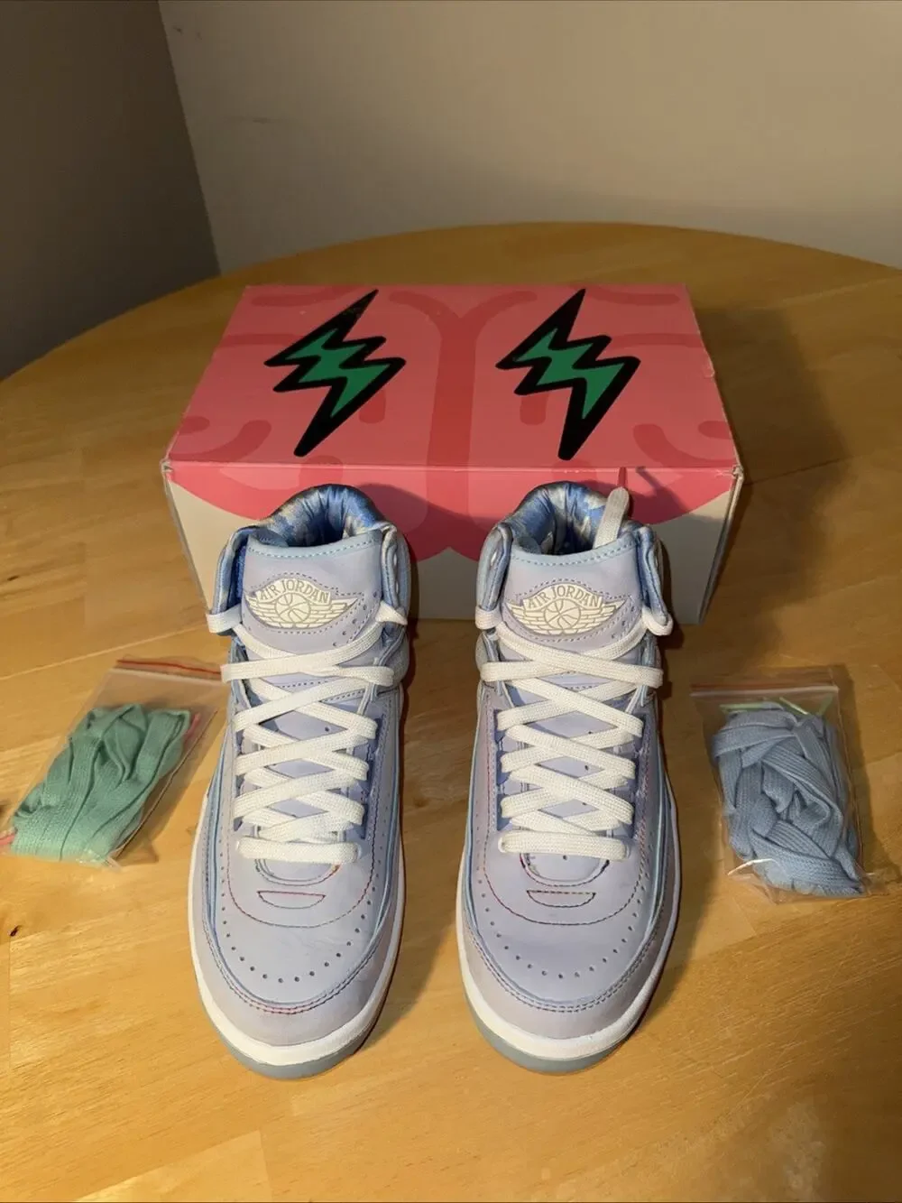 Air Jordan 2 Retro SP J Balvin DQ07691-419 SIZE 4Y / 5.5W Celestine Blue